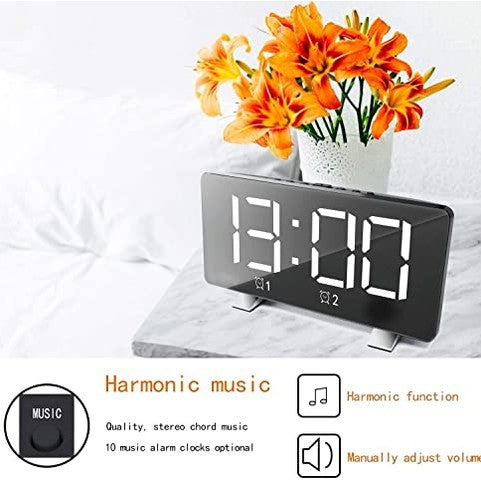 Reloj - Portable LED Digital Alarm Clock With USB Port, 3 Dimming Modes