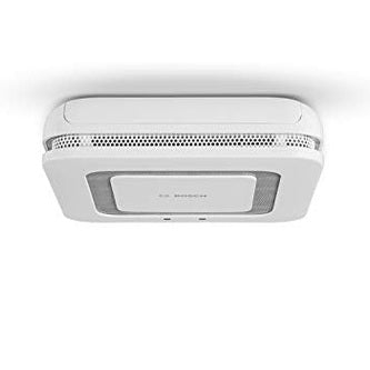 Bosch Smart Home Twinguard smoke detector featuring air quality measurement with app connectivity and packaging box displayed