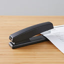 Amazon Basics - Desktop Stapler with 1000 Staples, Holds 210 Staples, Black