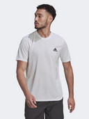 Adidas men's white AEROREADY training t-shirt with side slits and curved hem